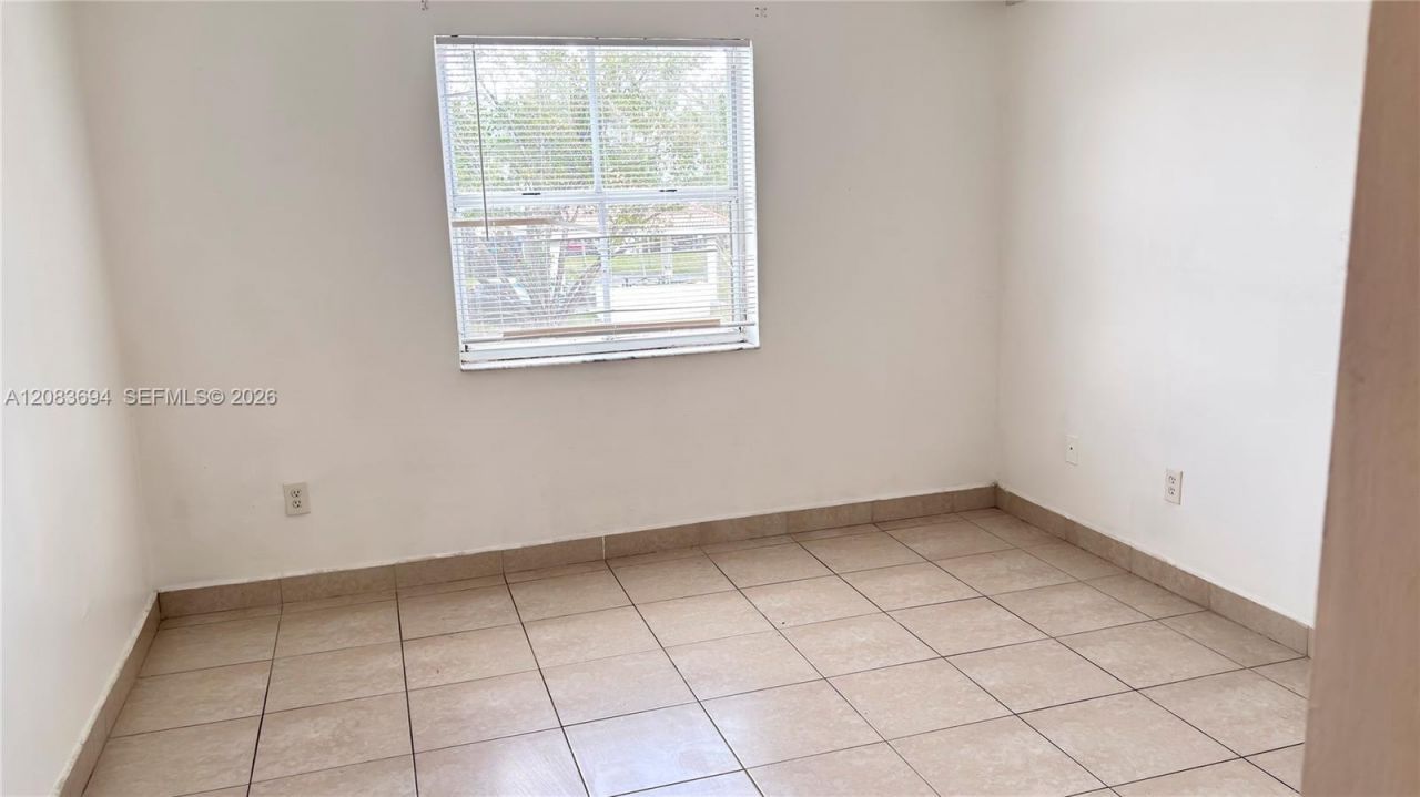 8240 SW 210th St , Unit 101, Cutler Bay, FL 33189 Photo