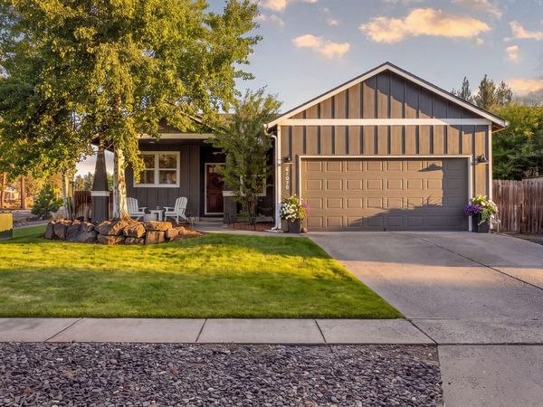 61076 Honkers Lane, Bend, OR 97702