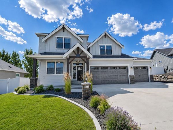 2648 S Fairmont Estates Dr, Greenacres, WA 99016