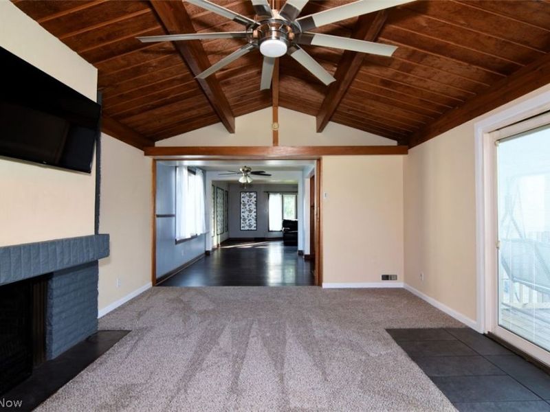 6902 Lantern Lane, Parma Heights, OH 44130 Photo 16