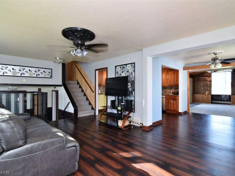 6902 Lantern Lane, Parma Heights, OH 44130 Photo 6