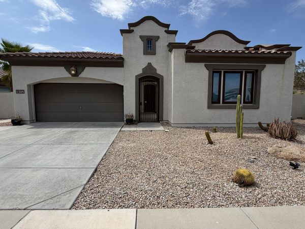 18112 W MOUNTAIN SAGE Drive, Goodyear, AZ 85338