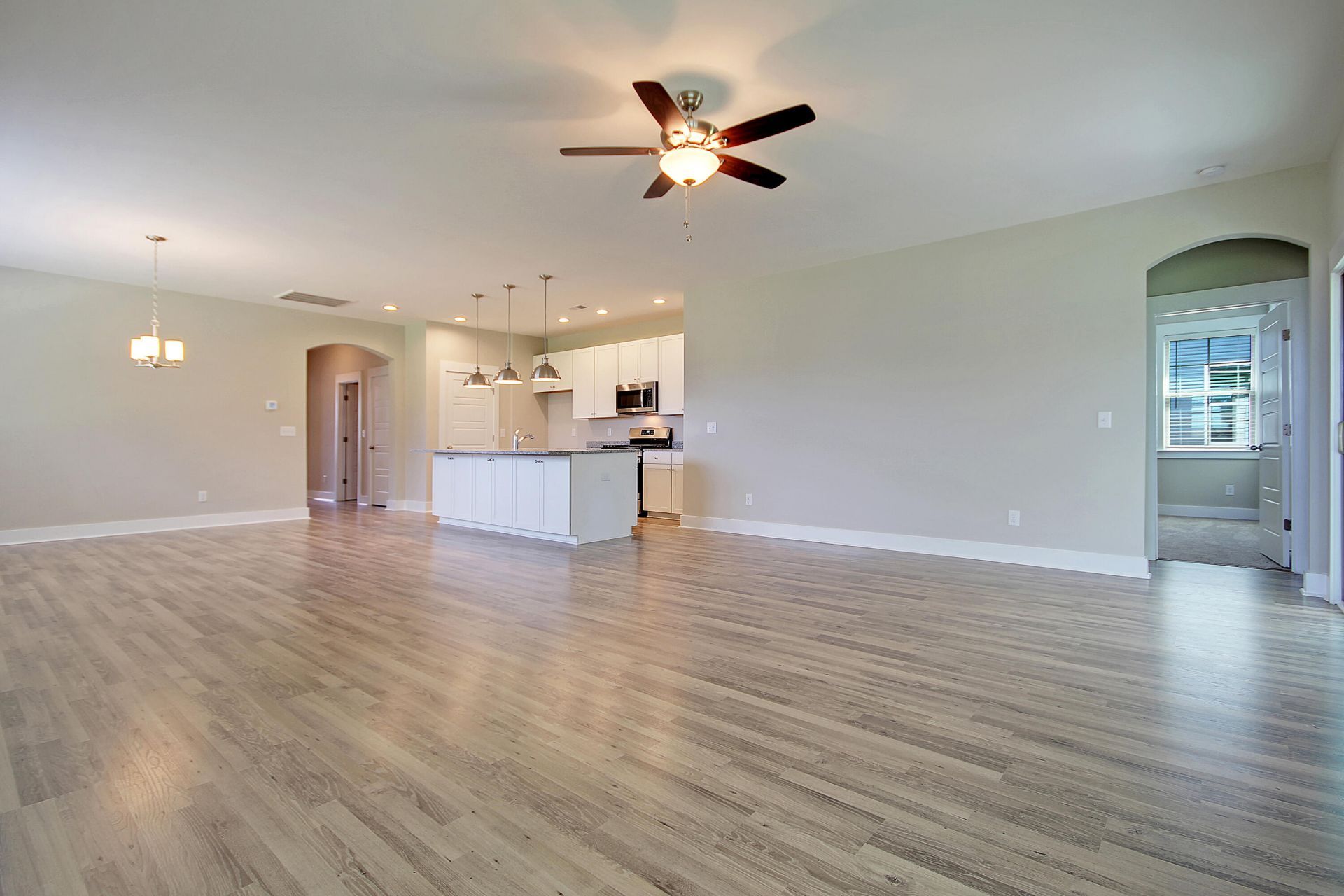 237 Creek Pointe Drive Photo 17