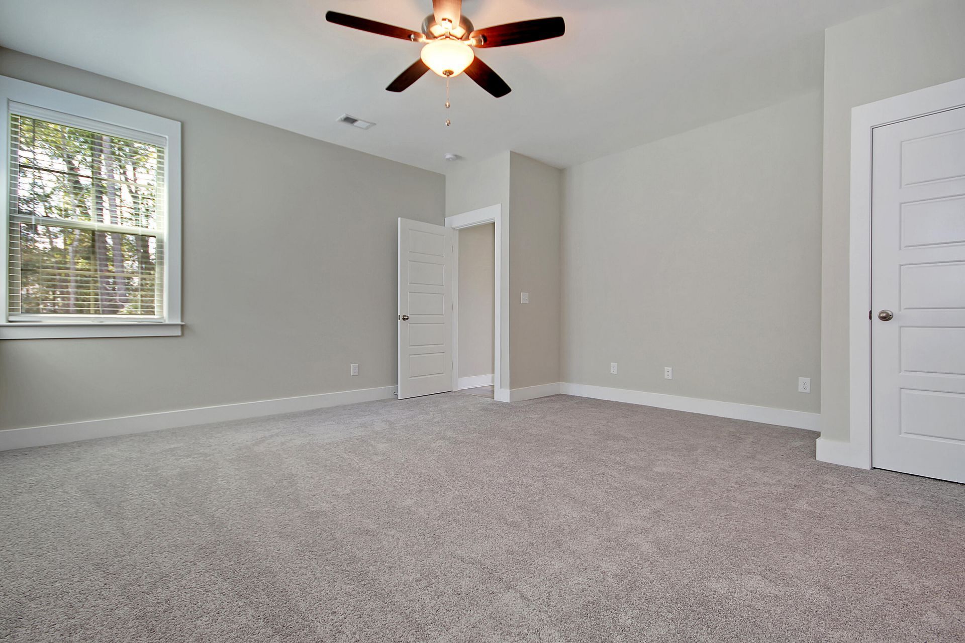 237 Creek Pointe Drive Photo 21