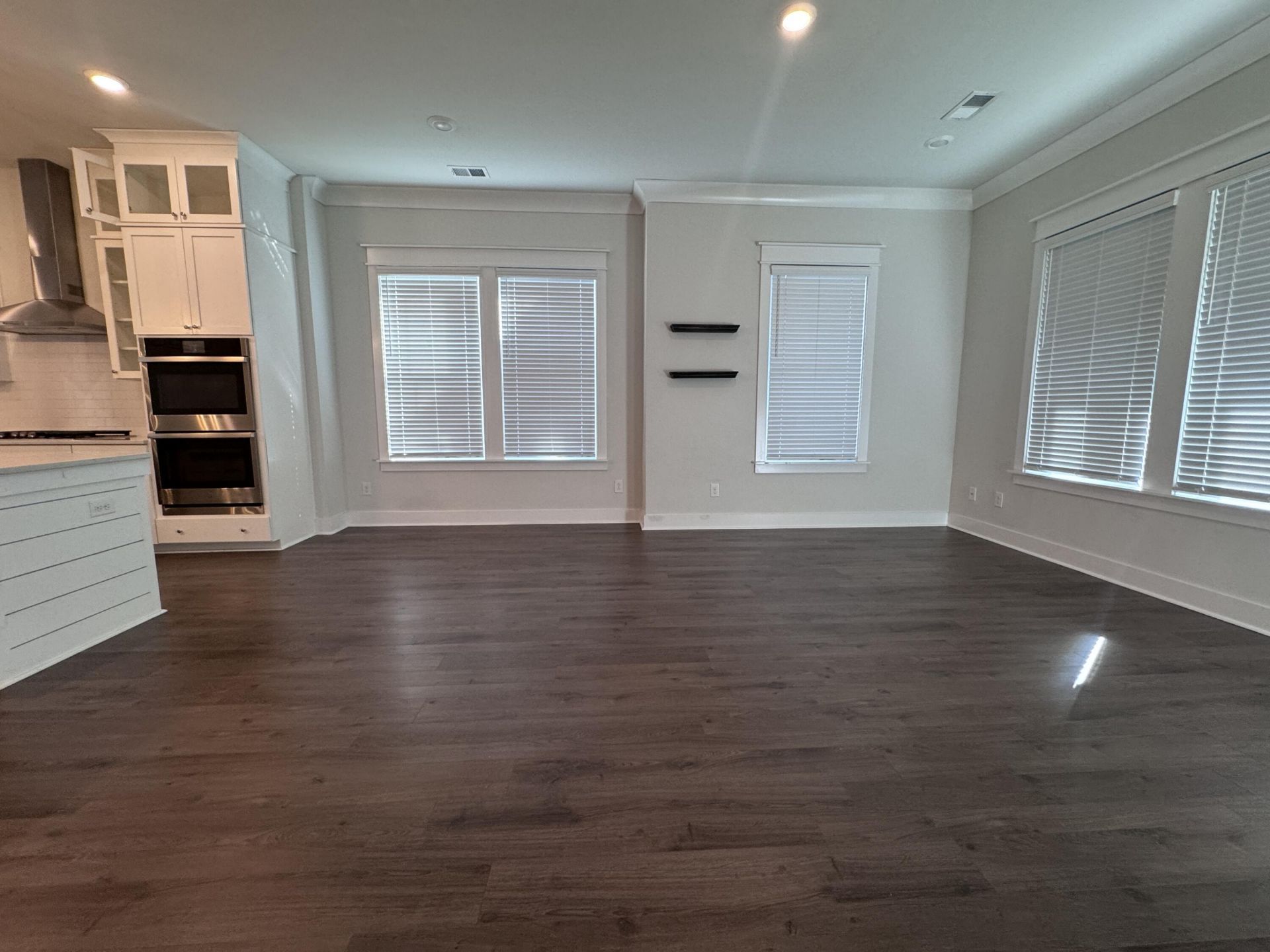 1627 Florentia Street Photo 24