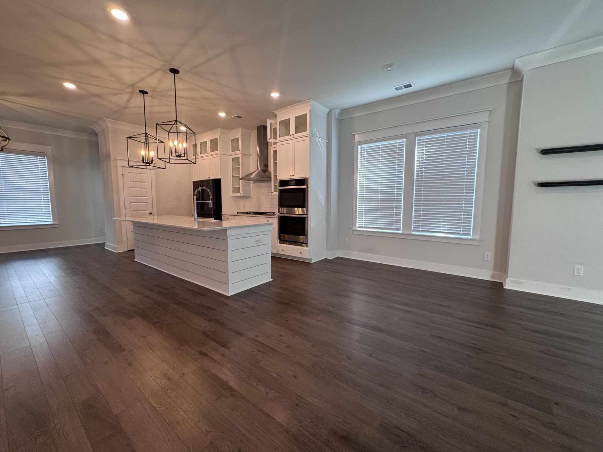 1627 Florentia Street Photo 25