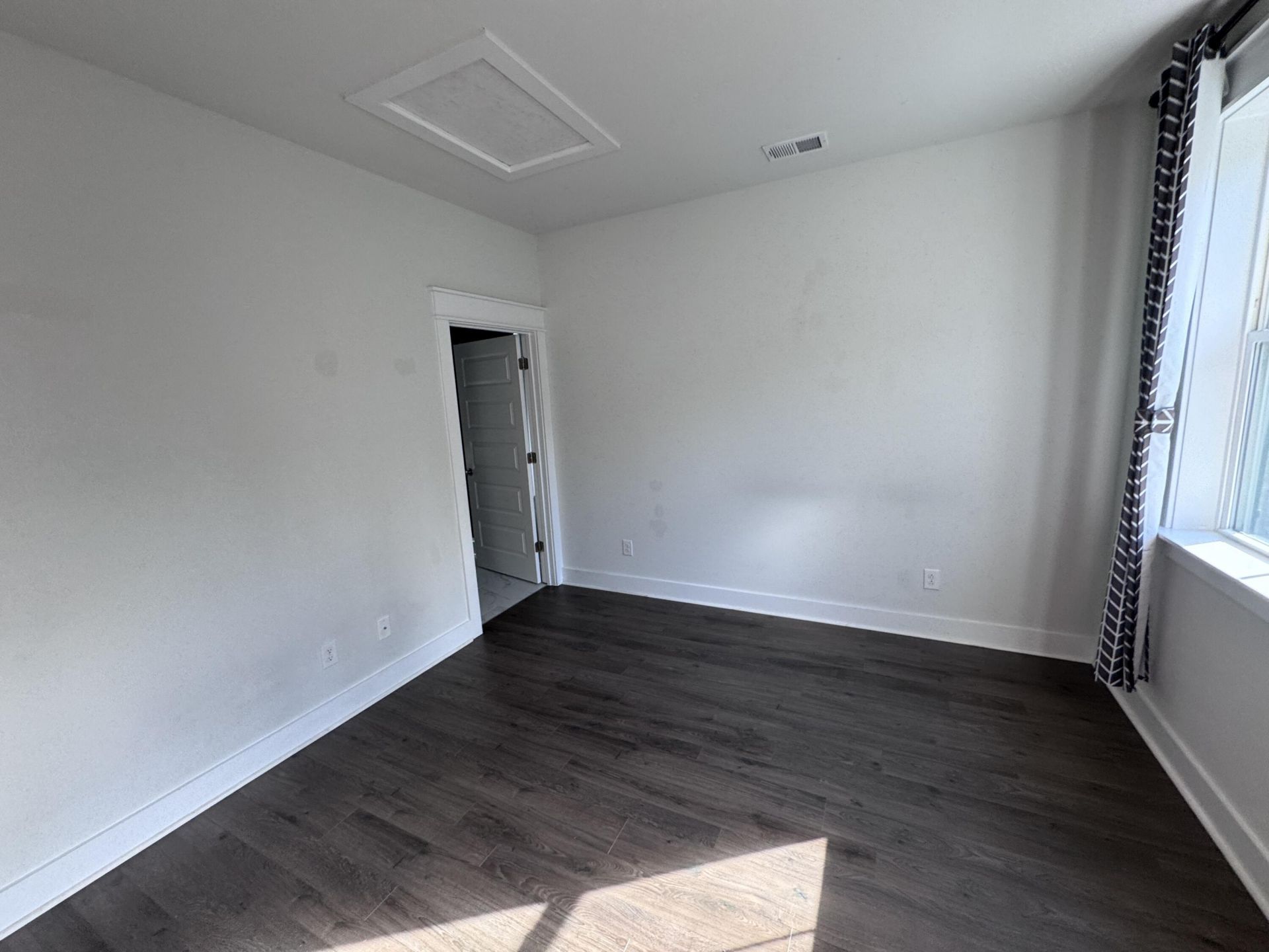 1627 Florentia Street Photo 44