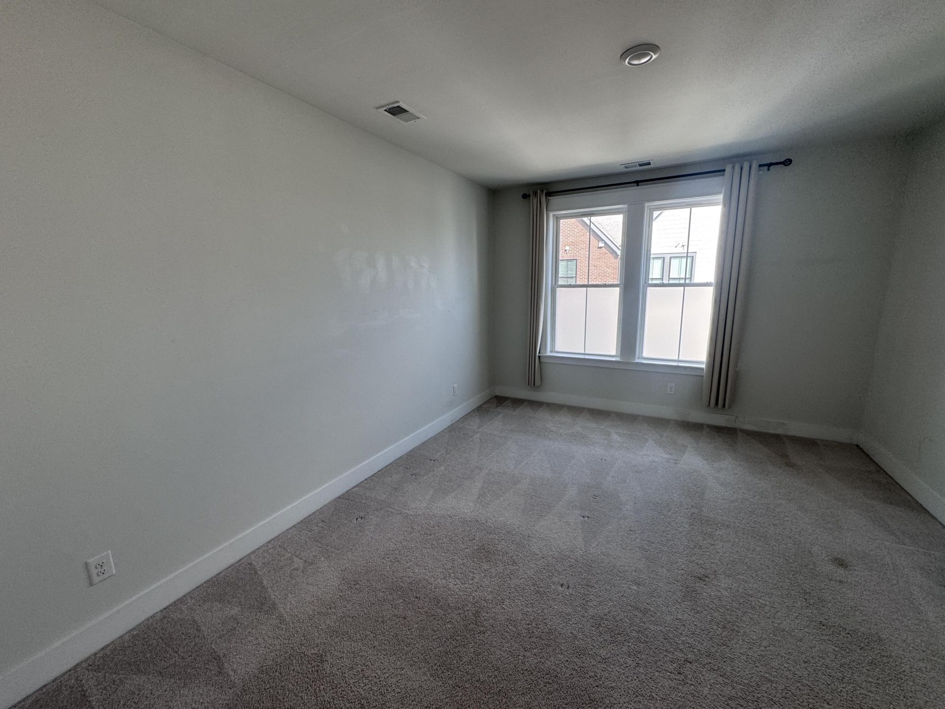 1627 Florentia Street Photo 51