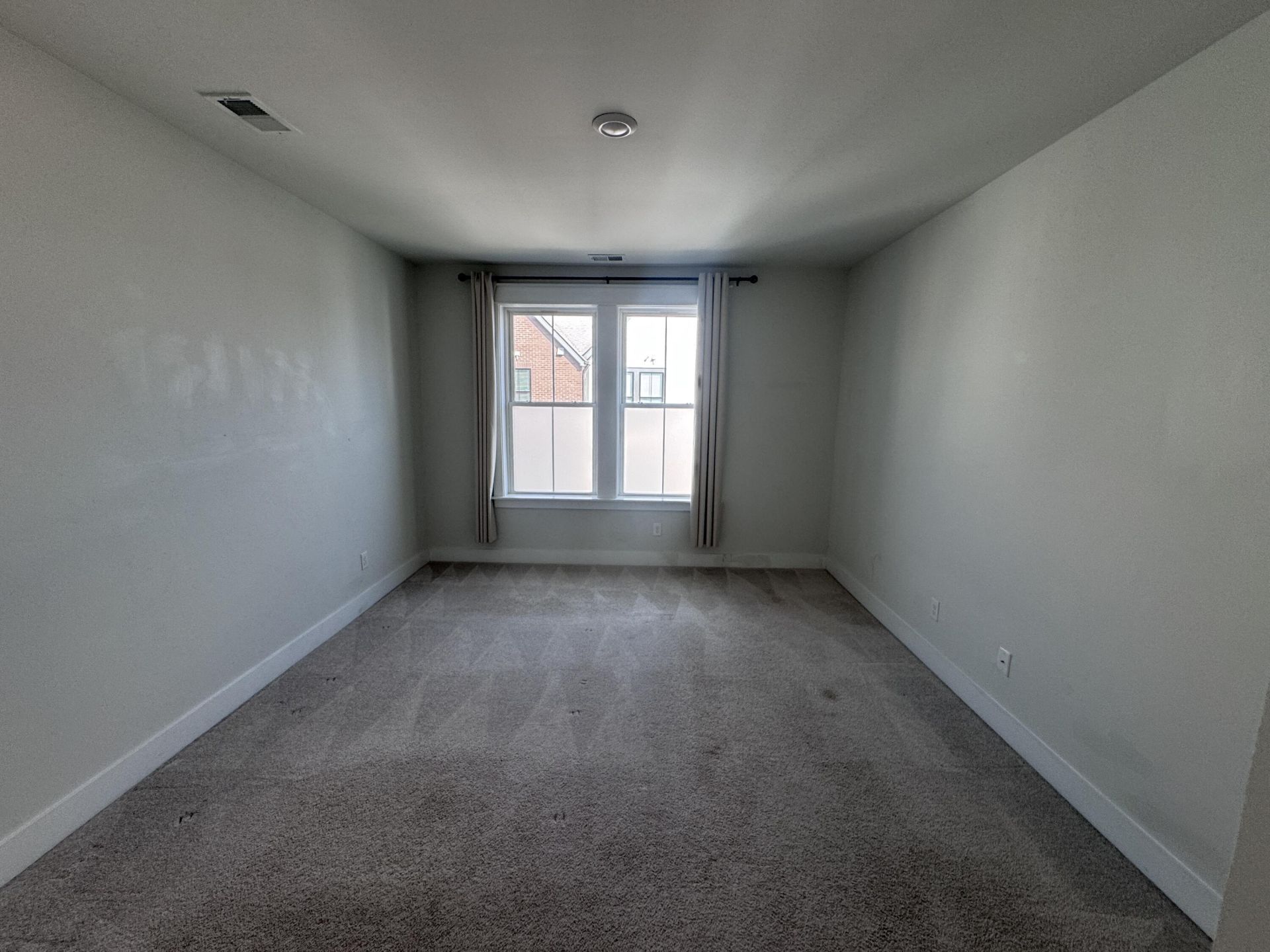 1627 Florentia Street Photo 52