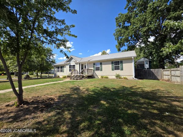 1135 W BRECKENRIDGE STREET, Mexico, MO 65265