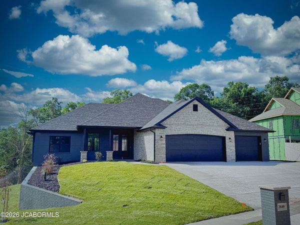 2840 BOBBY COURT, Jefferson City, MO 65109