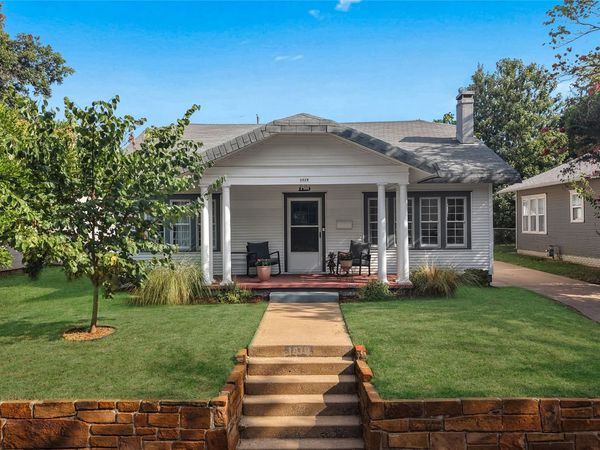 1819 E 16th Place , Tulsa, OK 74104