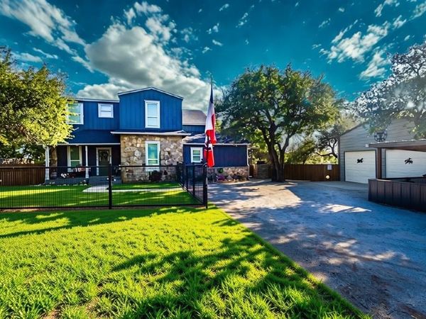 212 Quiten Lane, Possum Kingdom Lake, TX 76450