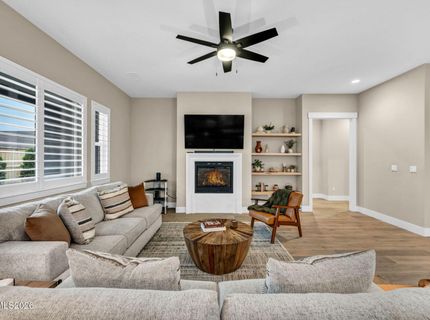 698 Sage Grouse Loop, Gardnerville, NV 89460 Photo