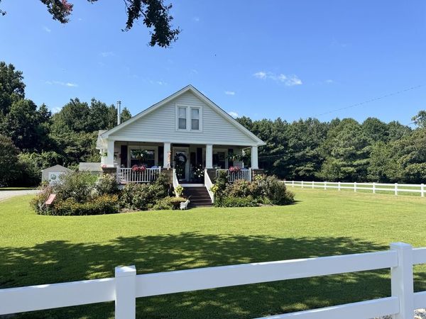 478 Johns Neck Road, WEEMS, VA 22576