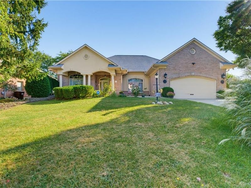2824 Legend Falls Court, Beavercreek Township, OH 45431 Photo 2