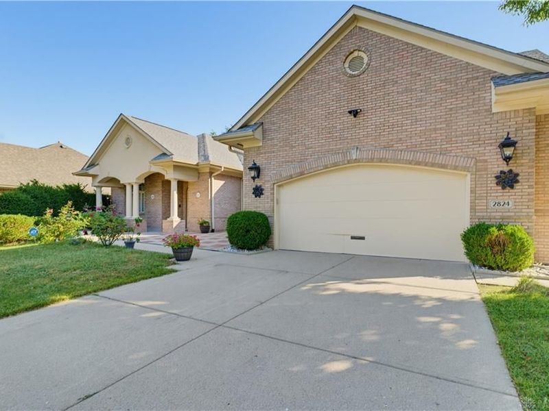 2824 Legend Falls Court, Beavercreek Township, OH 45431 Photo 3