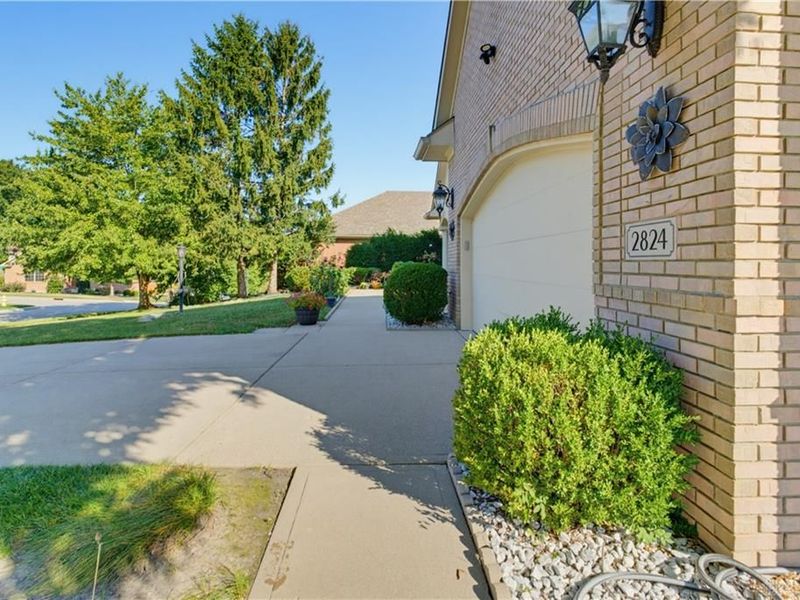 2824 Legend Falls Court, Beavercreek Township, OH 45431 Photo 6