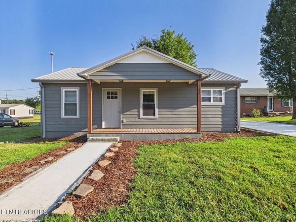 23 E Martin St , Englewood, TN 37329