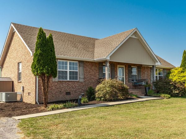 1008 Spire Way Dr , Castalian Springs, TN 37031