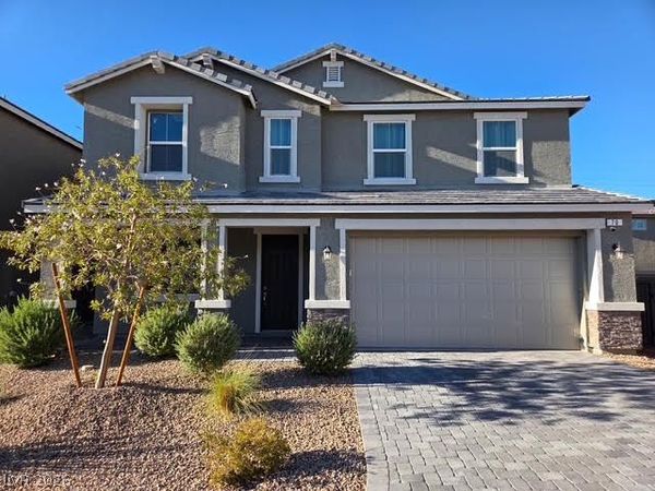 70 Pikiariki Court , Las Vegas, NV 89183