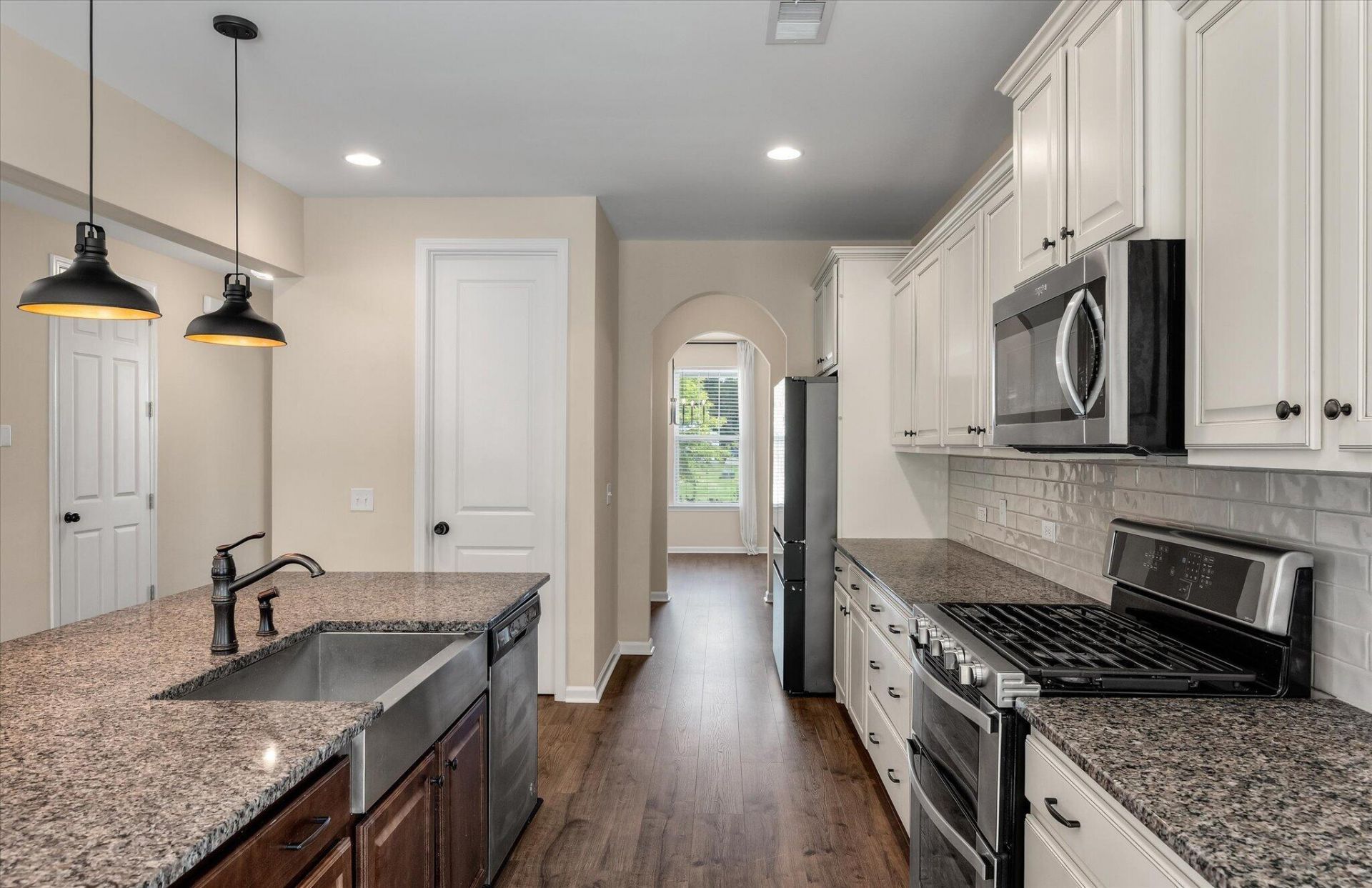 1100 Magnolia Warbler Way Photo 10