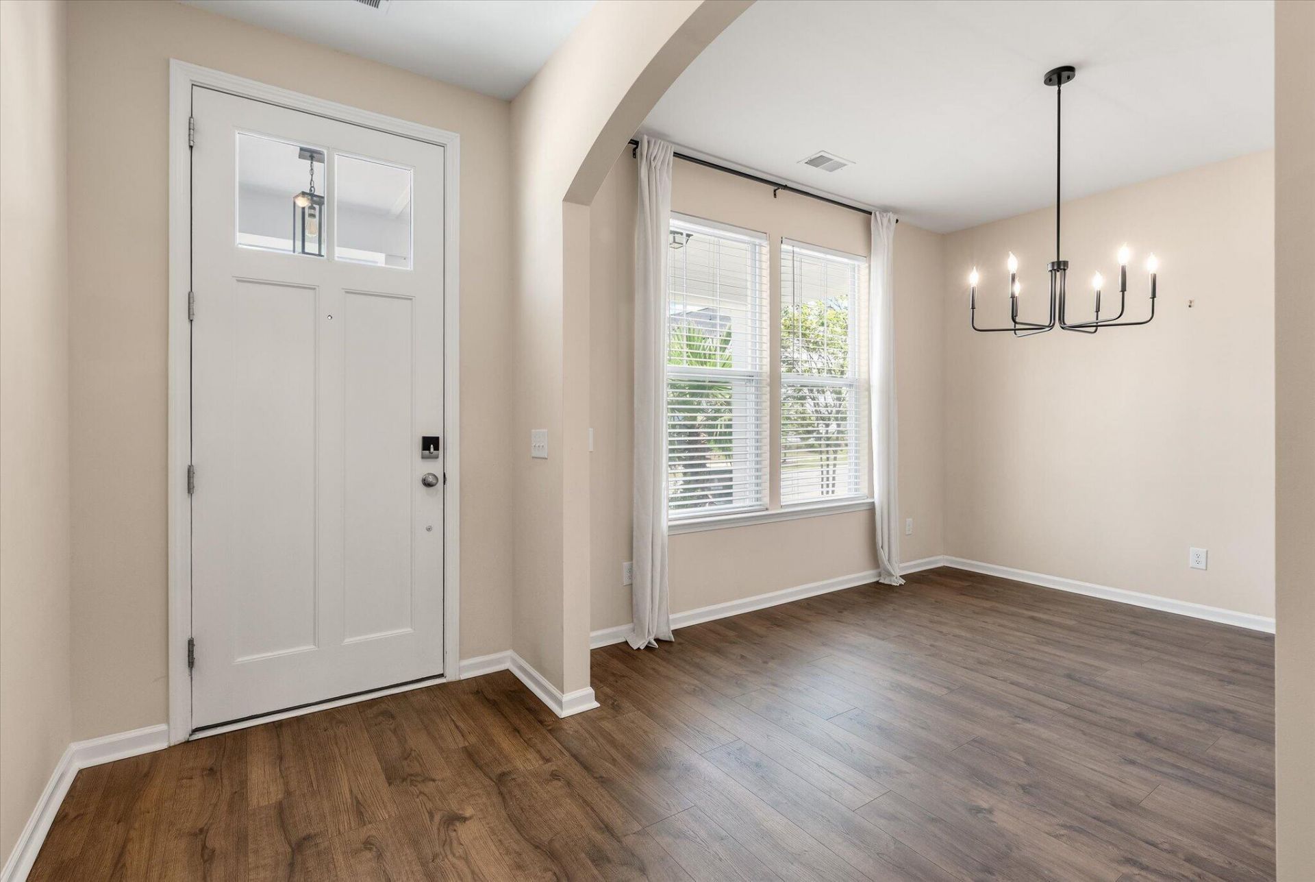 1100 Magnolia Warbler Way Photo 4