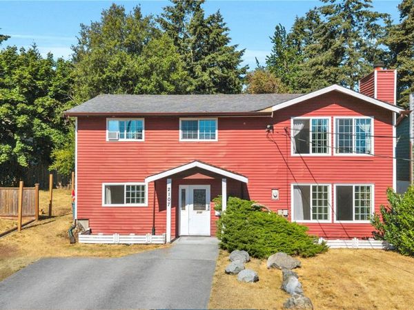 2107 Duggan Rd , Nanaimo, BC V9S 5N9