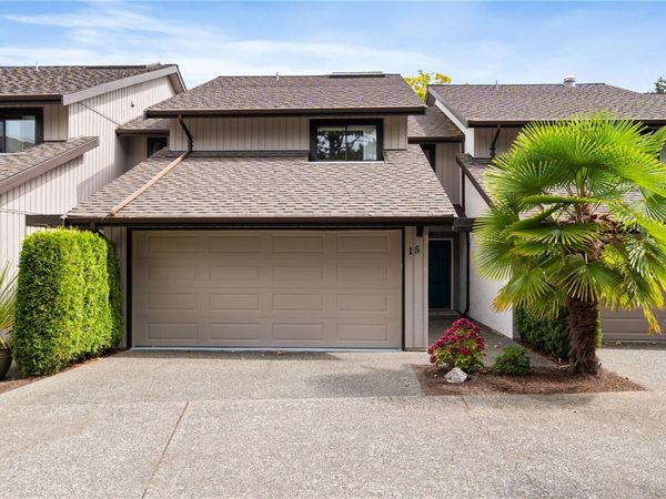 10457 Resthaven Dr, Unit #15, Sidney, BC V8L 3H6