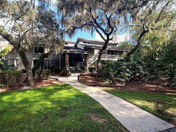 3033 CAMELOT DRIVE , Unit 303, HAINES CITY, FL 33844