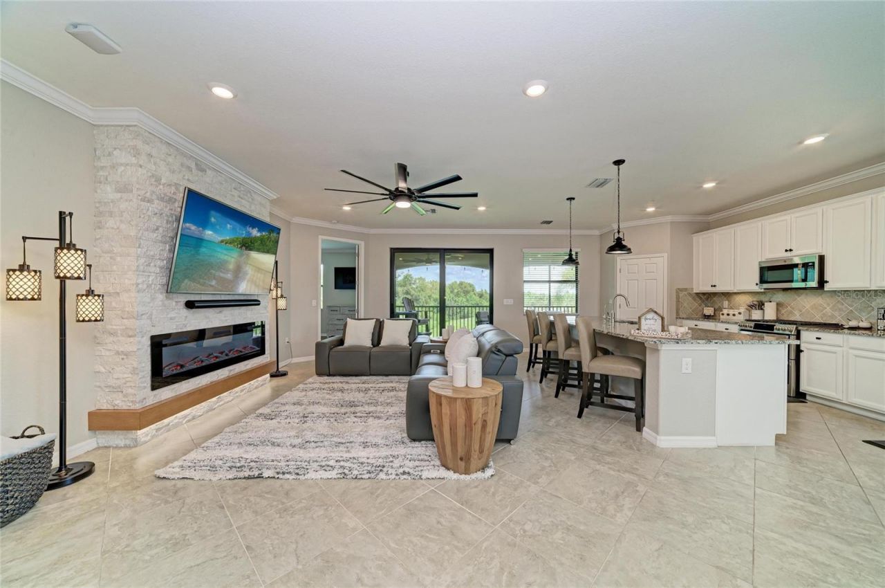 17637 Gawthrop Drive, Unit 103, Bradenton, FL 34211 Photo