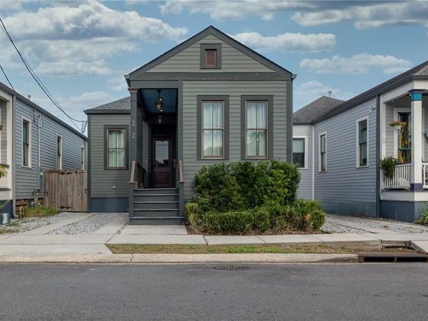 252 ELMIRA Avenue , New Orleans, LA 70114