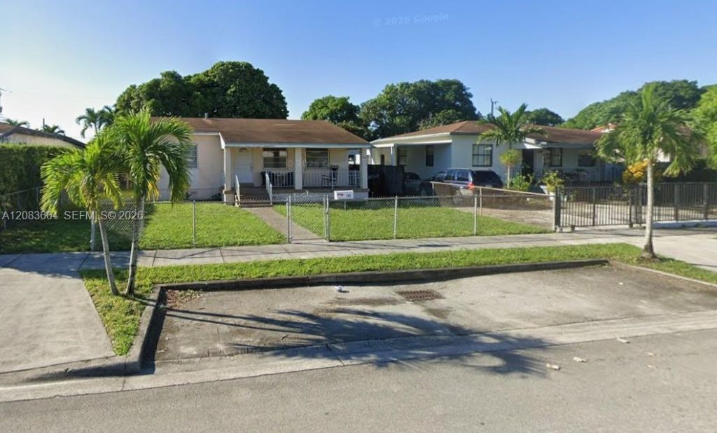 126 W 35th St , Hialeah, FL 33012 Photo