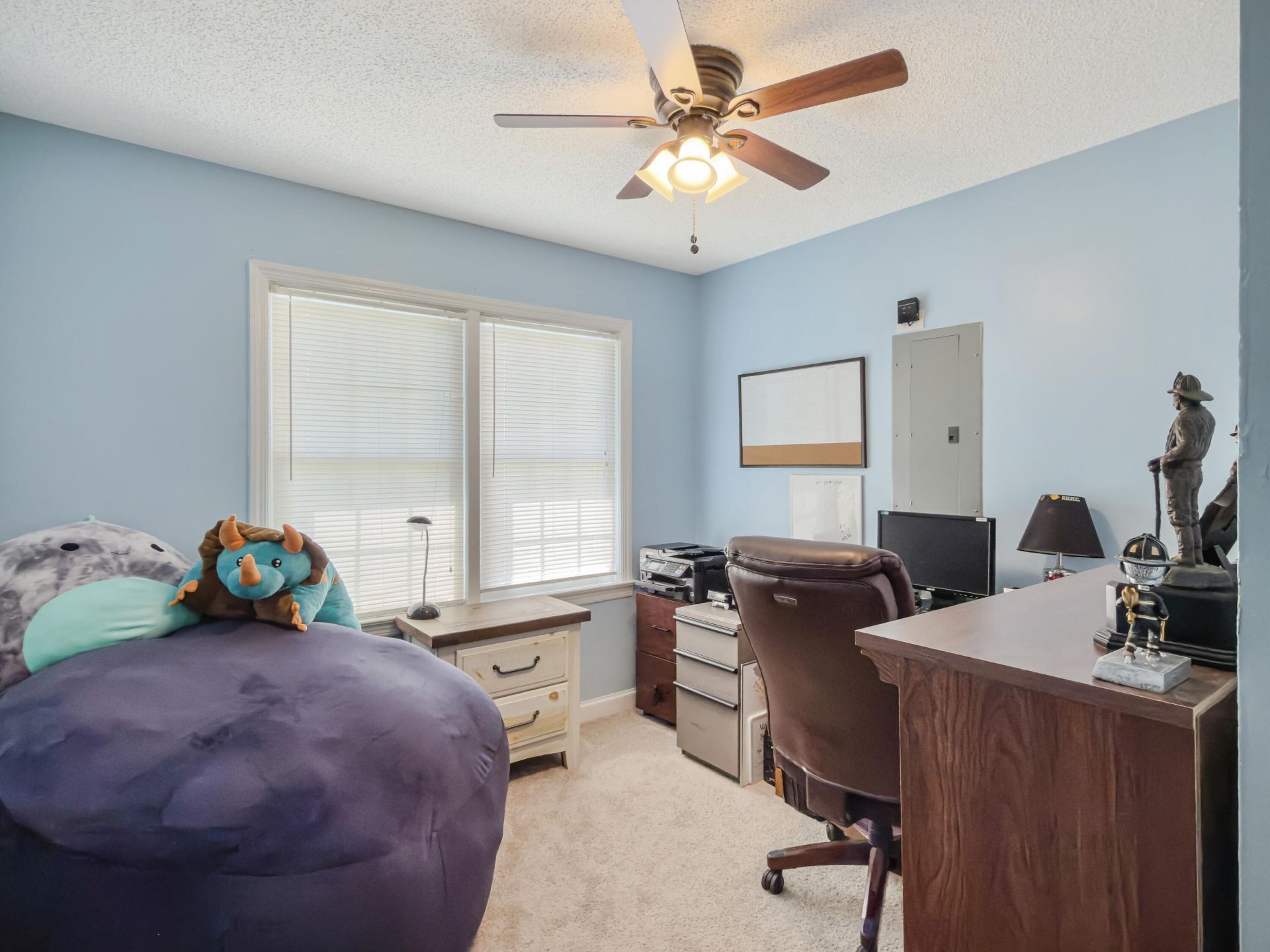 303 Mary Scott Drive Photo 10