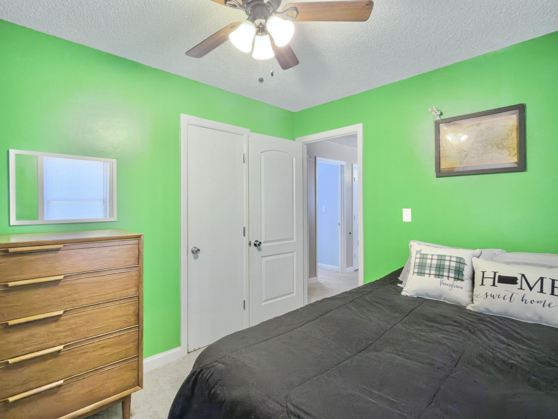 303 Mary Scott Drive Photo 16
