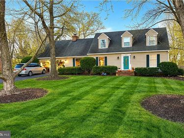 102 WYTHE AVENUE , STEPHENS CITY, VA 22655