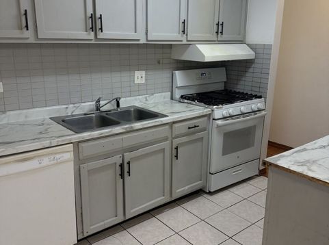 Main Photo