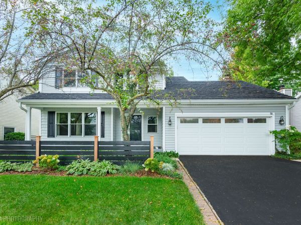 751 Alexandra Boulevard , Crystal Lake, IL 60014