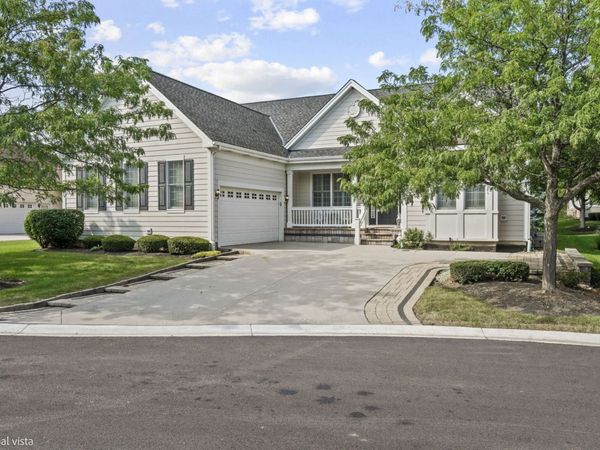 4 Denali Court , South Barrington, IL 60010