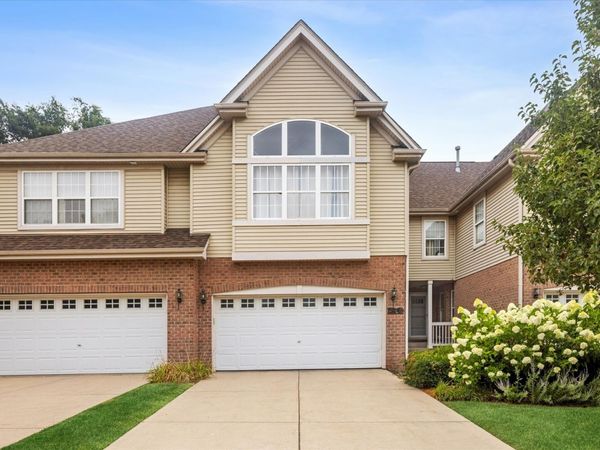 2446 Abbey Drive , Darien, IL 60561