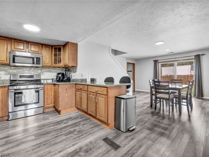 1260 Cleveland Avenue, Madison, OH 44057 Photo 16