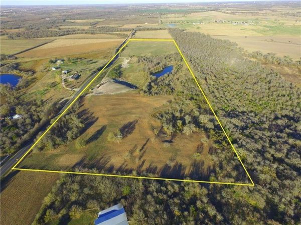10521 Bitting School RD , Manor, TX 78653