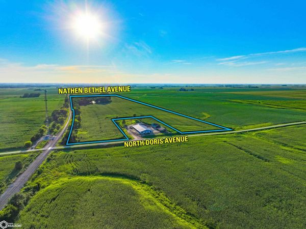 Nathen Bethel Avenue, Independence, IA 50644