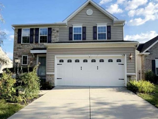 5148 Dayflower Drive, Tipp City, OH 45371