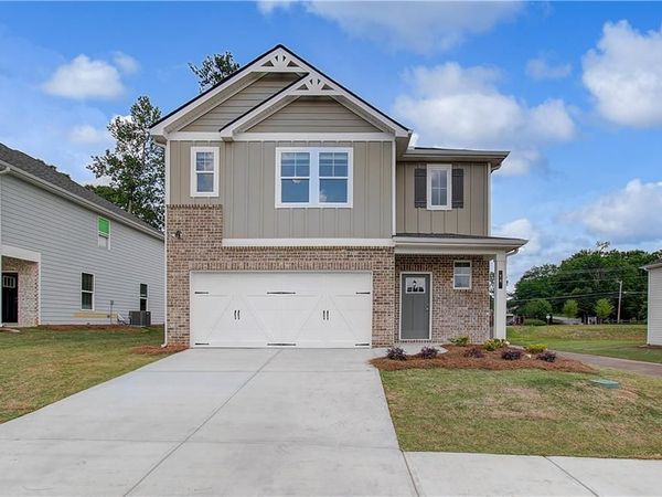 105 Alpine Road , Fairburn, GA 30213