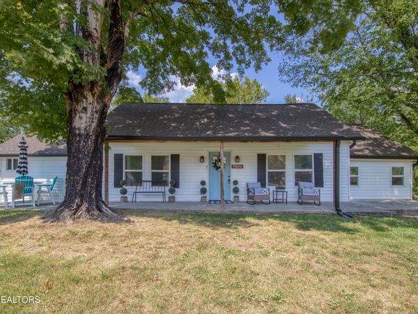 7804 Sevierville Pike, Knoxville, TN 37920