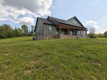 4200 Stepstone Road, Owingsville, KY 40360