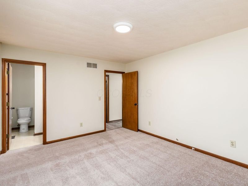 8287 Talia Court , Westerville, OH 43081 Photo 15