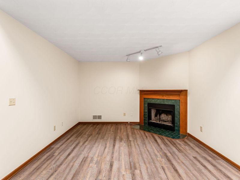 8287 Talia Court , Westerville, OH 43081 Photo 6