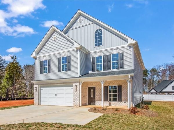 739 Petree Road , Winston-Salem, NC 27106